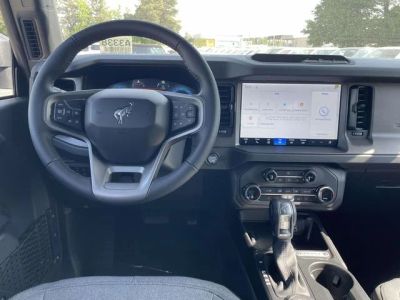 2026 Ford Bronco — photo 10 view