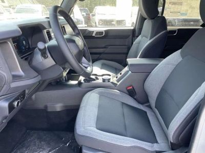 2026 Ford Bronco — photo 12 view