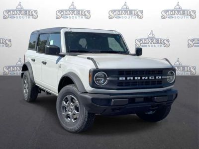 2026 Ford Bronco Big Bend in White — front three-quarter view