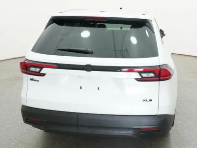 2026 Toyota Grand Highlander - Photo 8
