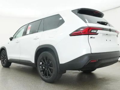 2026 Toyota Grand Highlander - Photo 25