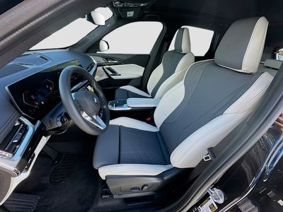 2026 BMW X1 — photo 16 view
