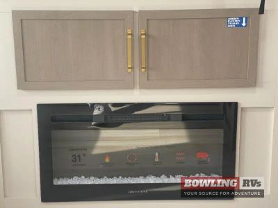 2026 Wildwood Heritage Glen 308RL — photo 11 view