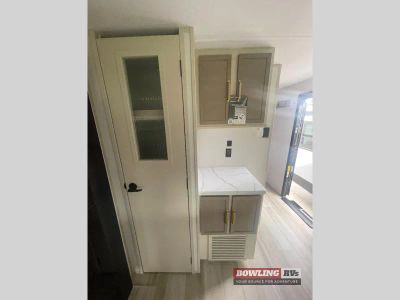 2026 Wildwood Heritage Glen 308RL — photo 18 view