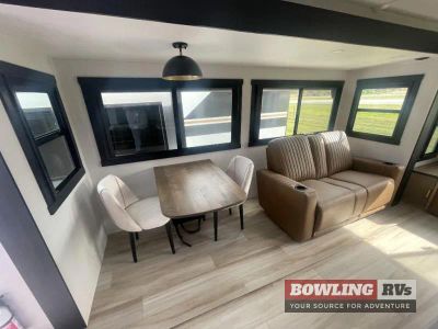 2026 Wildwood Heritage Glen 308RL — interior view