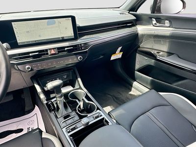 2026 Kia K5 — photo 25 view