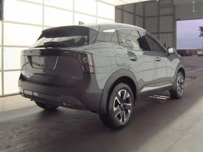 2025 Nissan Kicks - Photo 4