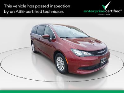 2022 Chrysler Voyager - Photo 1