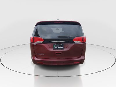 2022 Chrysler Voyager - Photo 6