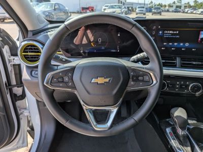 2025 Chevrolet Trax - Photo 11