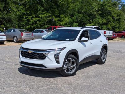 2025 Chevrolet Trax - Photo 1