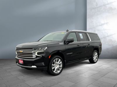 2021 Chevrolet Suburban — front three-quarter view