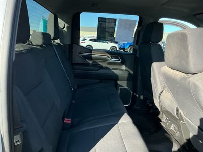 2023 Chevrolet Silverado 1500 — photo 18 view