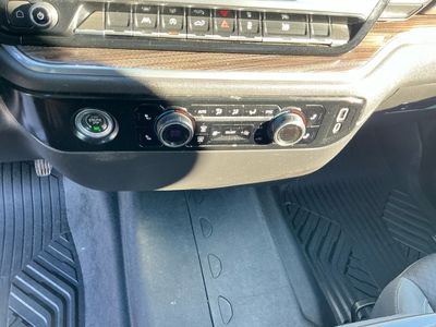 2023 Chevrolet Silverado 1500 — photo 12 view