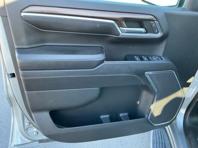 2023 Chevrolet Silverado 1500 — photo 15 view