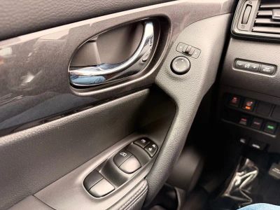 2017 Nissan Rogue - Photo 24