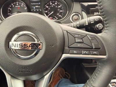 2017 Nissan Rogue - Photo 18