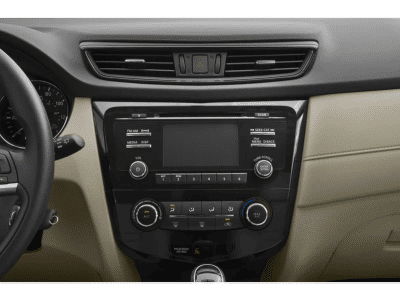 2017 Nissan Rogue - Photo 42