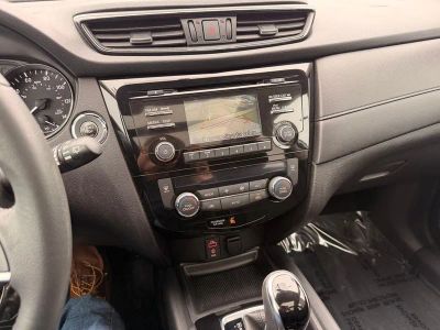 2017 Nissan Rogue - Photo 22