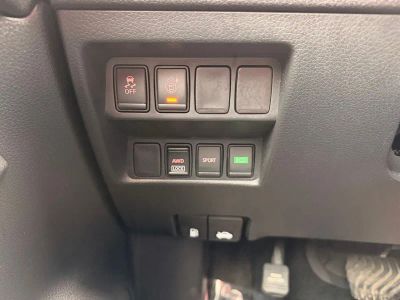2017 Nissan Rogue - Photo 25