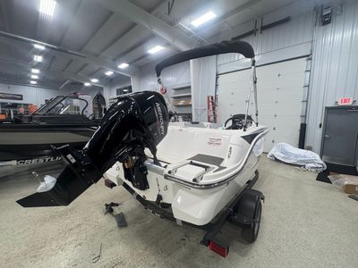 2025 Bayliner M15 - Photo 4