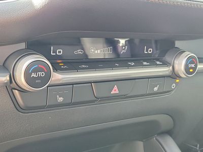 2026 Mazda Mazda3 — photo 26 view