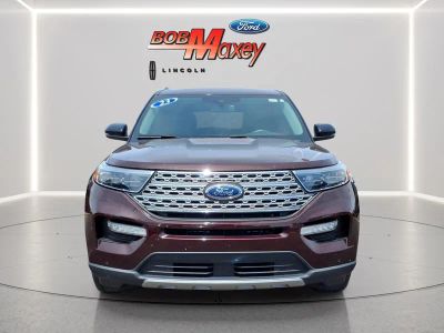 2023 Ford Explorer — side profile view