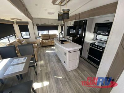 2025 Dutchmen RV Astoria - Photo 15