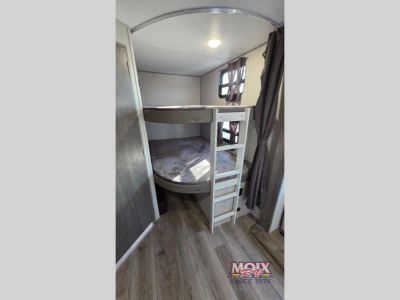 2026 Coachmen RV Catalina Legacy Edition - Photo 16
