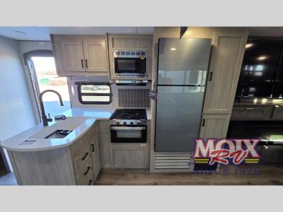 2026 Coachmen RV Catalina Legacy Edition - Photo 8