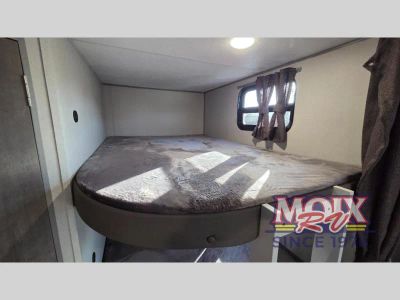 2026 Coachmen RV Catalina Legacy Edition - Photo 17