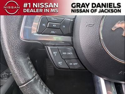 2021 Ford Mustang - Photo 20