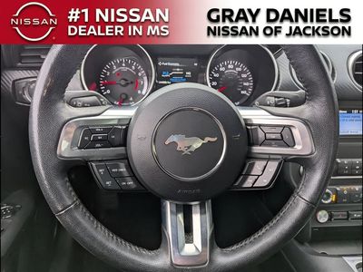 2021 Ford Mustang - Photo 19