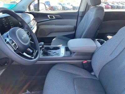 2026 Kia Carnival - Photo 9