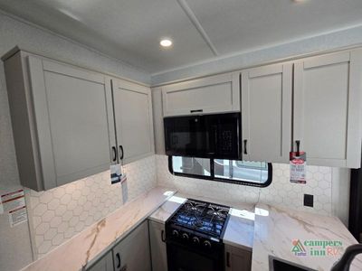 2026 Jayco Seismic - Photo 49