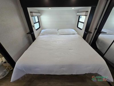 2026 Jayco Seismic - Photo 17