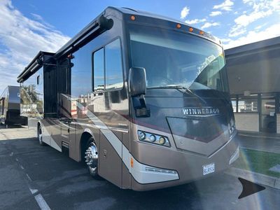 2017 Winnebago Forza — front three-quarter view