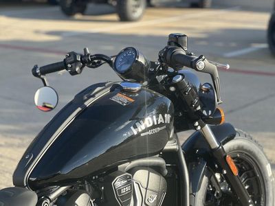 2025 Indian Motorcycle Scout Bobber Limited Black Metallic - Photo 11