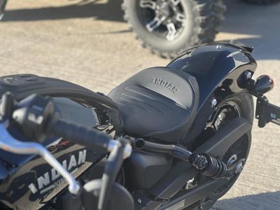 2025 Indian Motorcycle Scout Bobber Limited Black Metallic - Photo 10