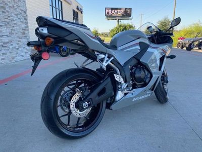 2026 Honda CBR600RR - Photo 4