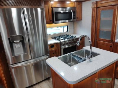 2022 VanLeigh RV Vilano — photo 40 view