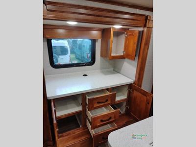2022 VanLeigh RV Vilano — photo 47 view