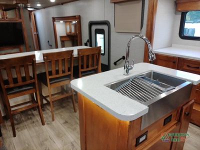 2022 VanLeigh RV Vilano — photo 38 view