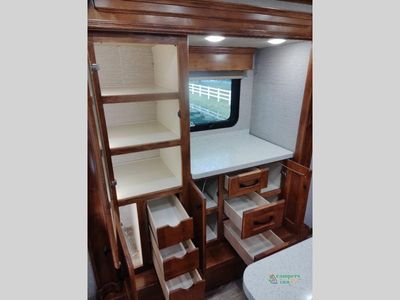 2022 VanLeigh RV Vilano — photo 45 view