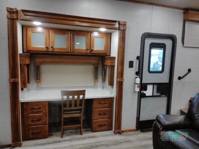 2022 VanLeigh RV Vilano — photo 33 view