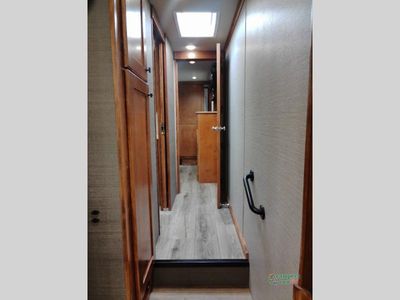 2022 VanLeigh RV Vilano — photo 49 view