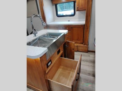 2022 VanLeigh RV Vilano — photo 44 view