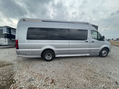 2026 Airstream Interstate 24GL - Photo 8