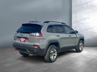 2022 Jeep Cherokee — engine compartment view