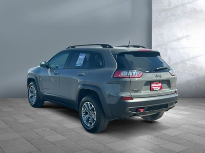 2022 Jeep Cherokee — interior view